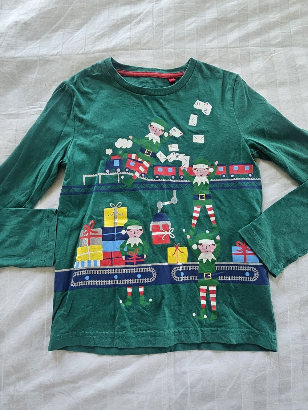 Mini Boden Christmas Elf Graphic Long-sleeve T-Shirt, Size 7-8